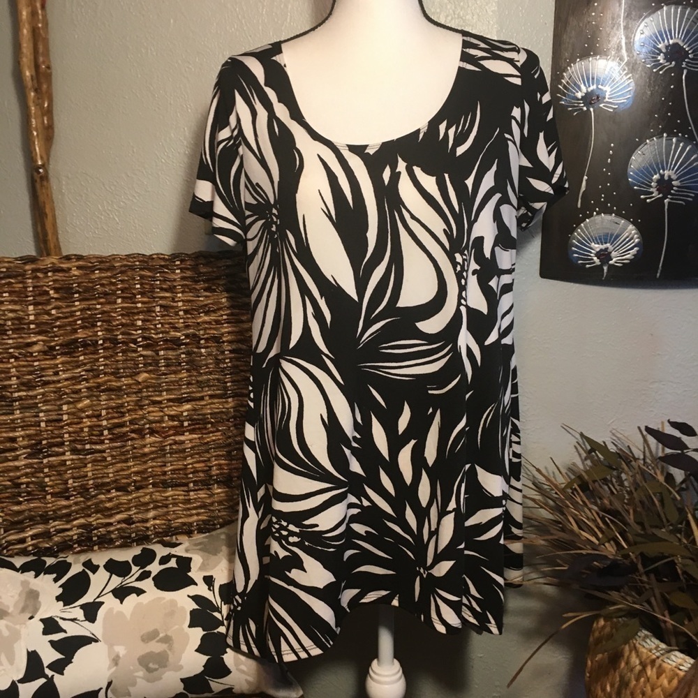 Slinky Brand graffiti floral blouse